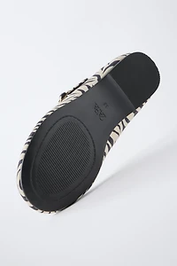 ANIMAL PRINT BALLET FLATS