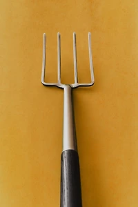 FOURCHE DE JARDIN