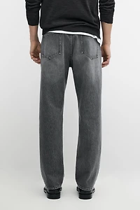Straight-leg jeans