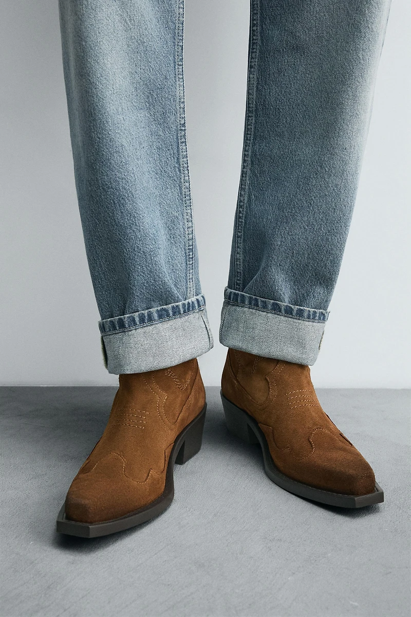 LEATHER COWBOY BOOTS