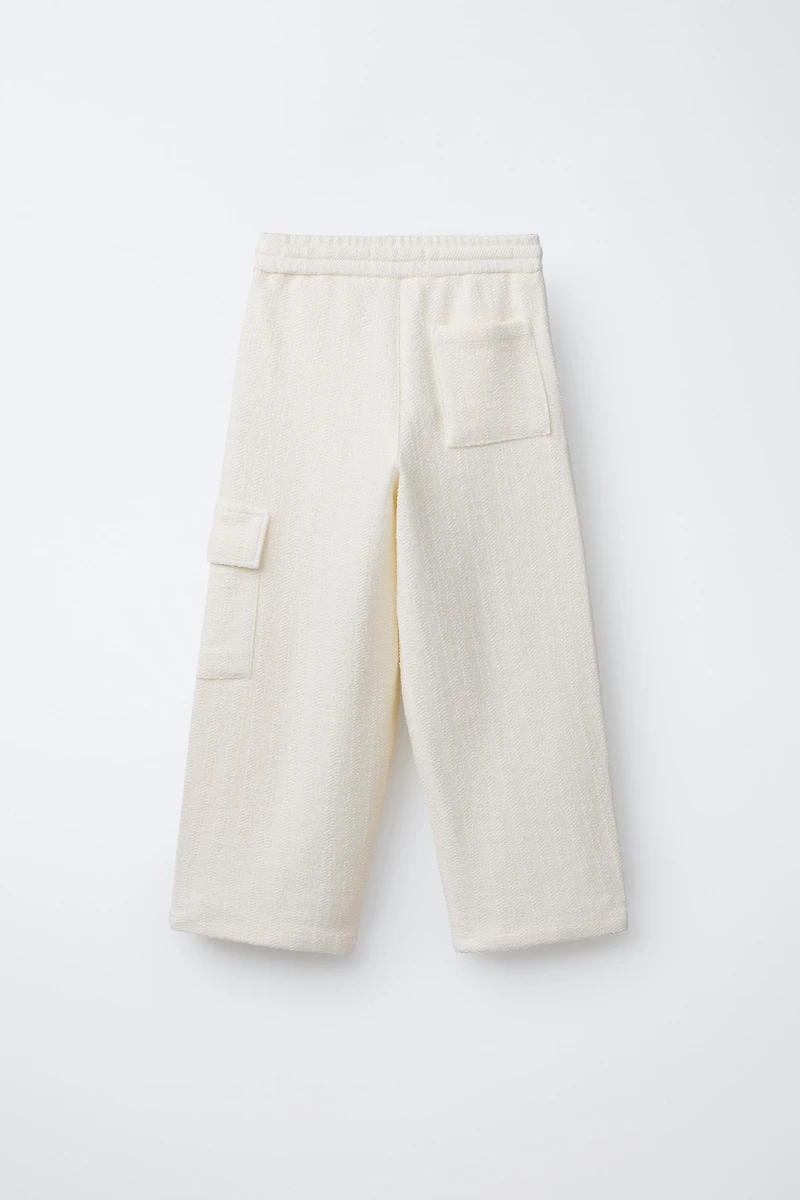 TEXTURED CARGO PANTS