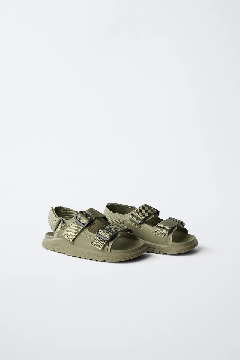 BUCKLED SANDALS