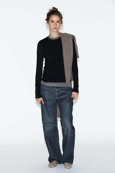 BASIC PLAIN KNIT SWEATER