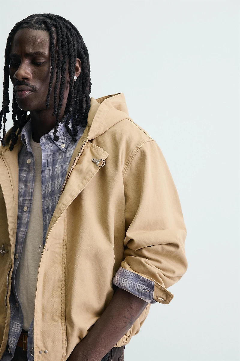 RELAXED FIT HOODED FIREMAN CLASP JACKET