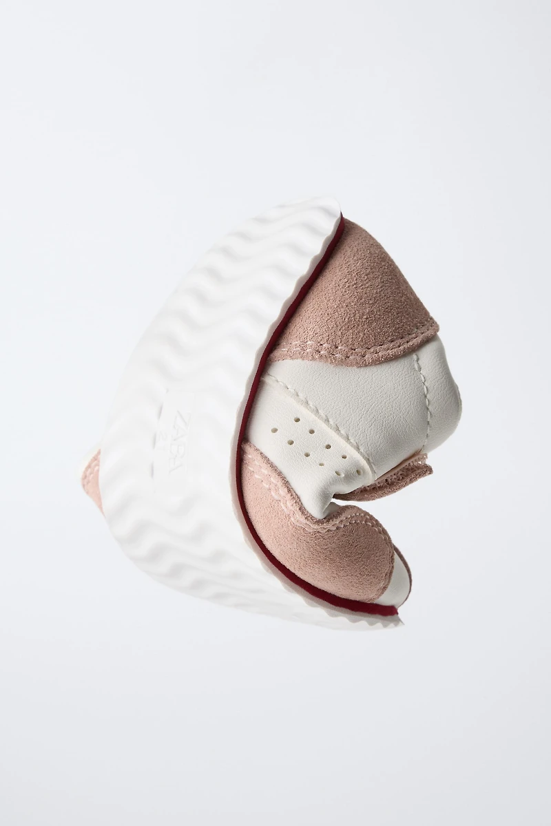 BAREFOOT SNEAKERS