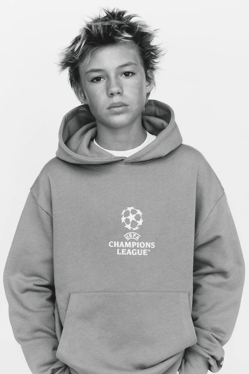 UEFA CHAMPIONS LEAGUE ® HOODIE SWEATSHIRT