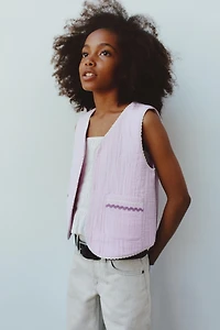 WAVY TEXTURED VEST