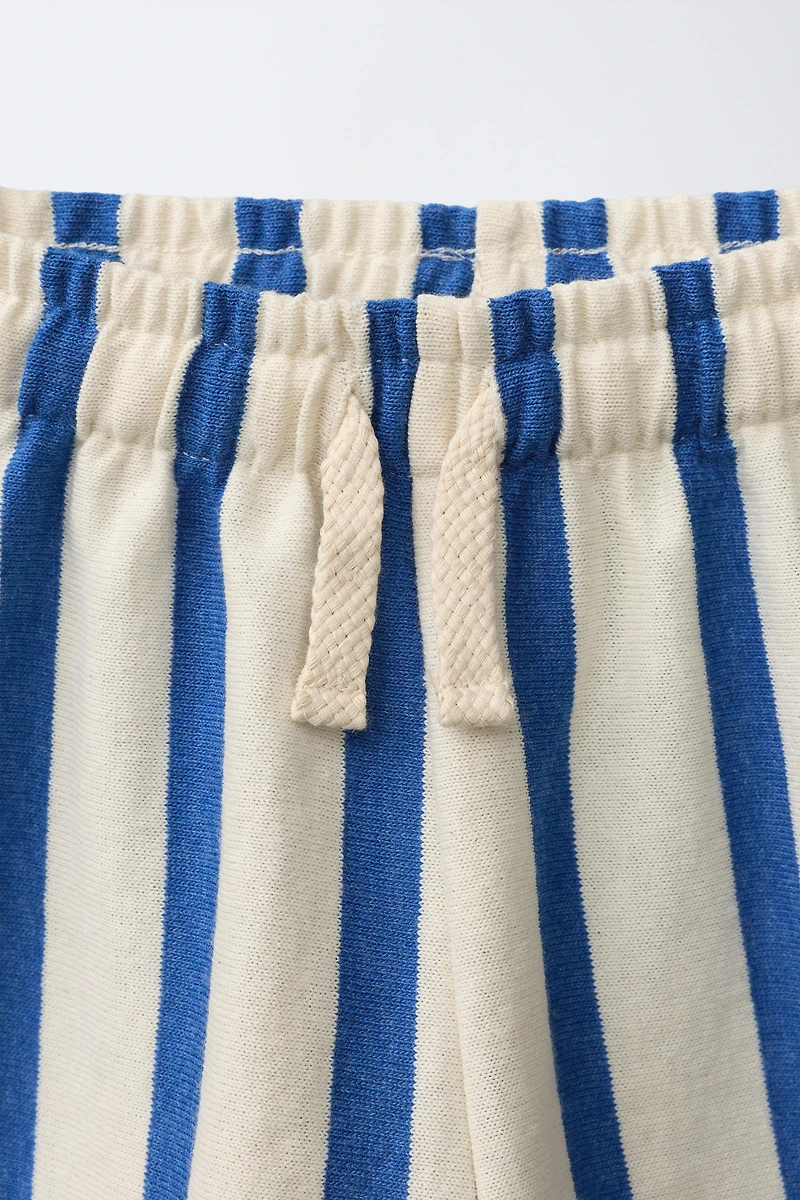 STRIPED T-SHIRT AND BERMUDA JOGGING SET