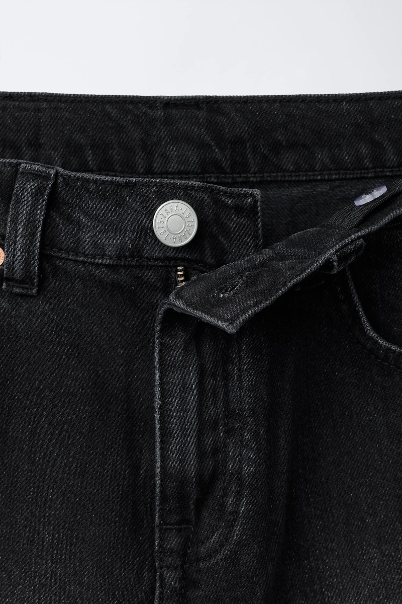 FLARE FRAYED JEANS