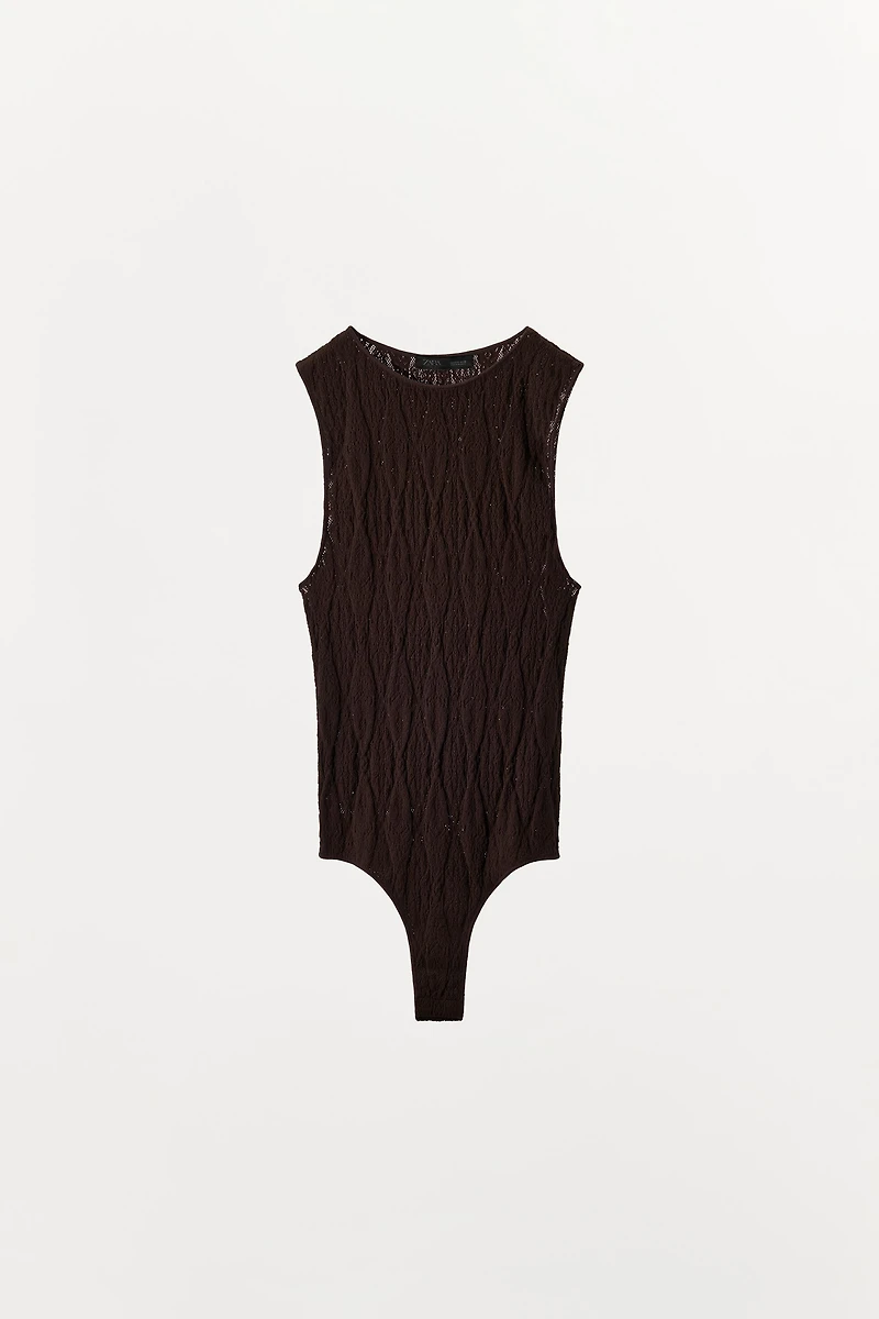SEAMLESS LACE BODYSUIT