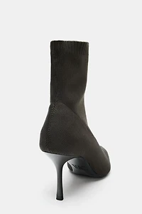 FABRIC ANKLE BOOT