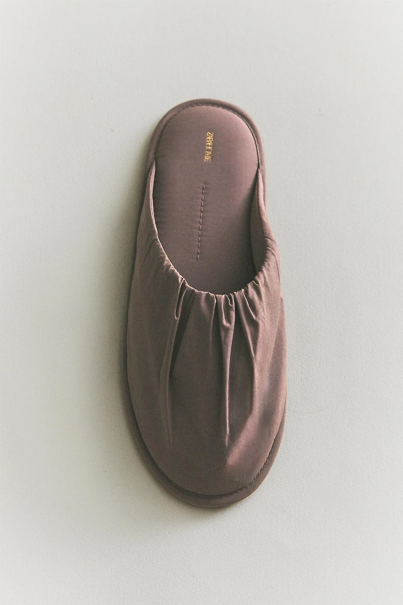 PLEATED COTTON SLIPPERS