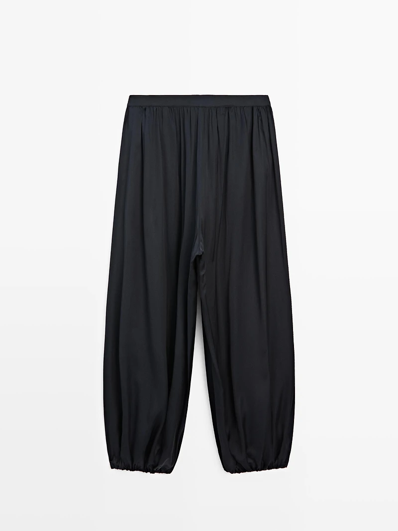 Balloon fit satin pants