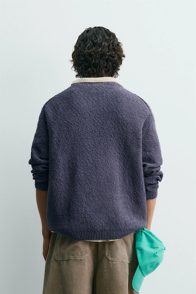 PULL STRUCTURÉ BOUCLÉ