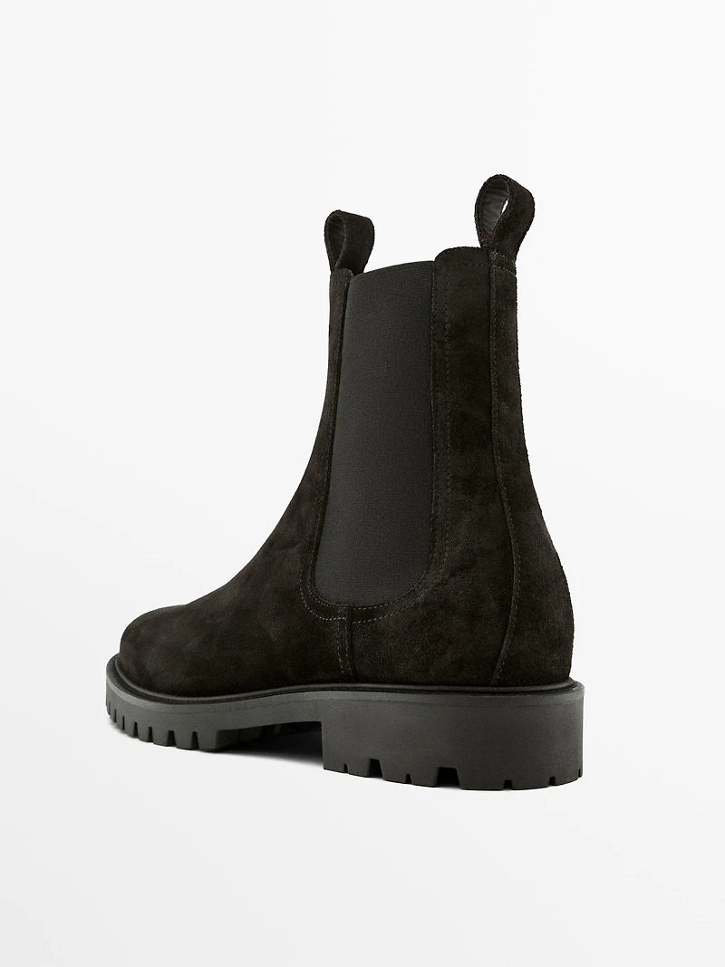 Chelsea boots montantes en croûte de cuir