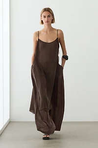 Total look camisole dress with lace detail