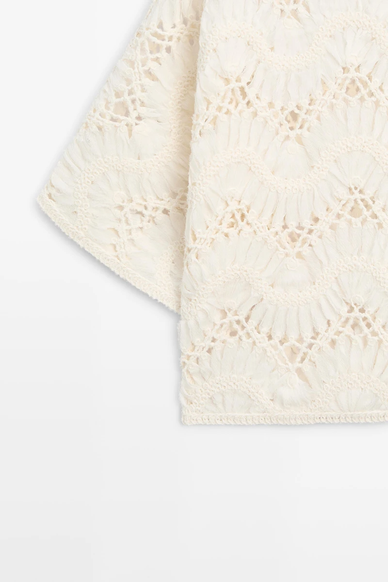 Short sleeve crochet top