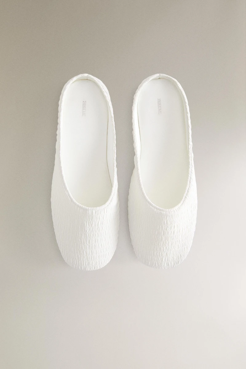 PLEATED SLIPPERS WITH LEATHER SOLE