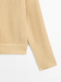 Cardigan en maille 100 % laine à col roulé