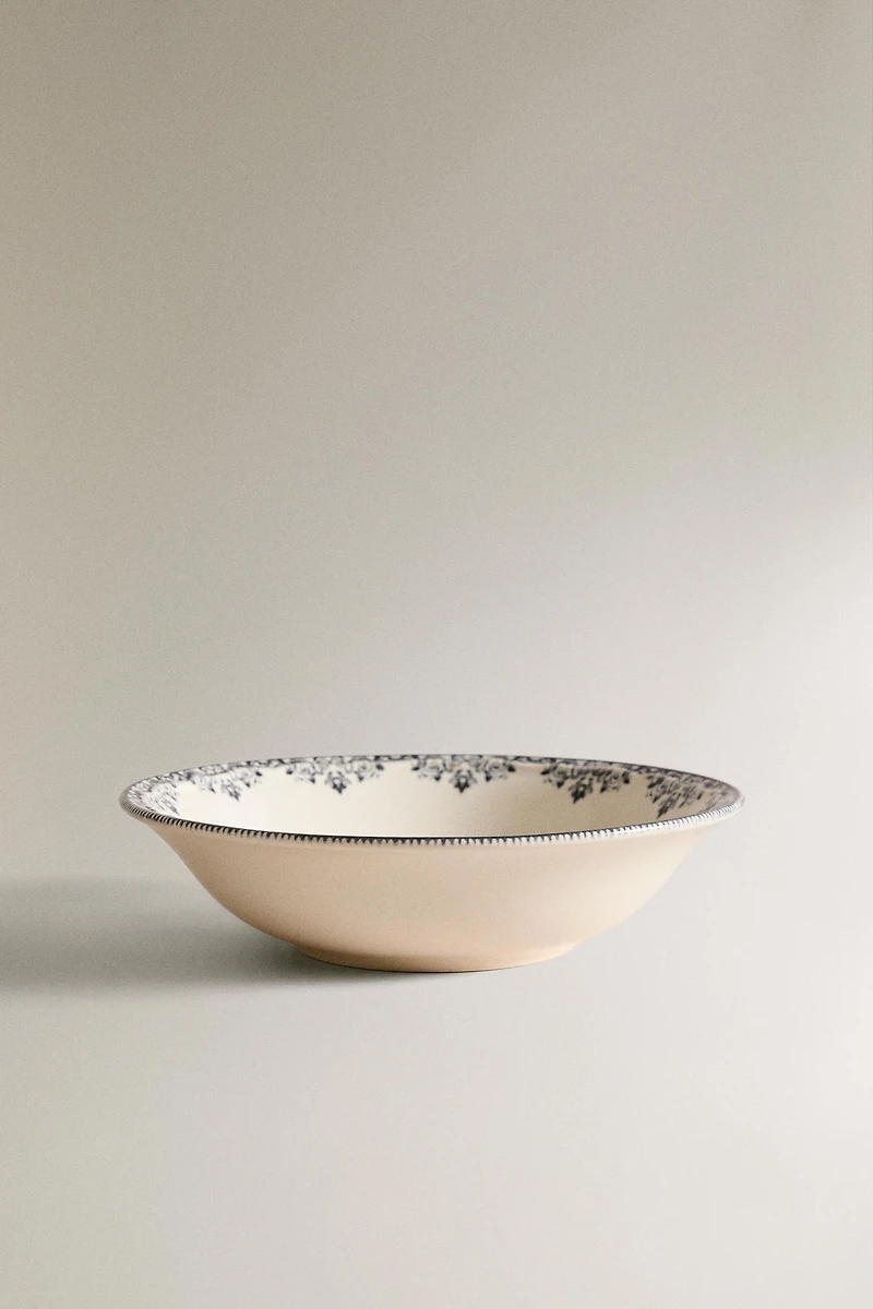 BOL DESSERT MOTIF POSITIONNÉ