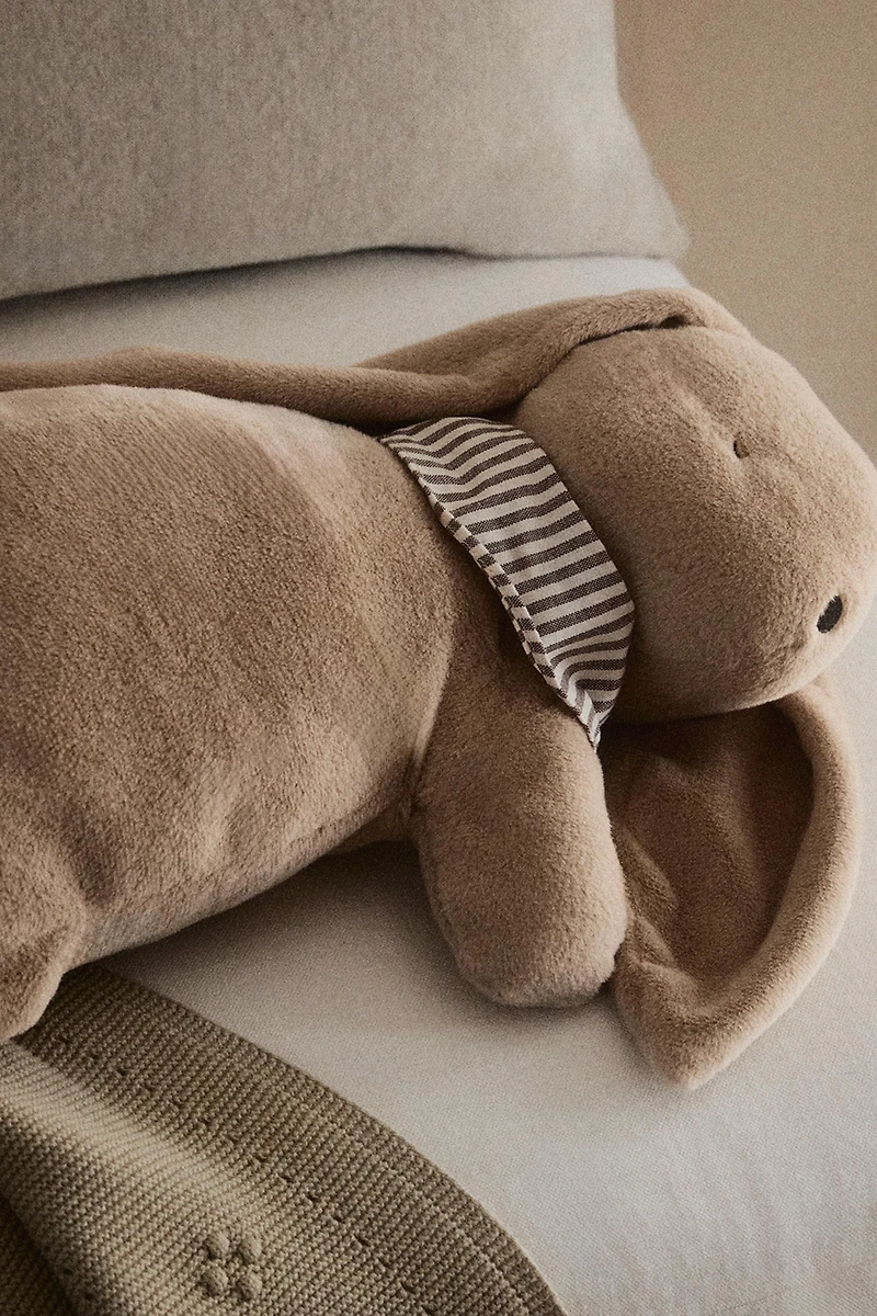 KIDS RABBIT CUSHION