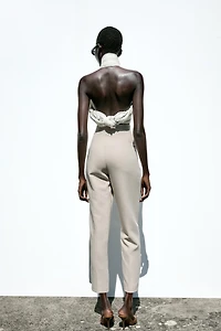PANTS WITH A HIGH WAIST