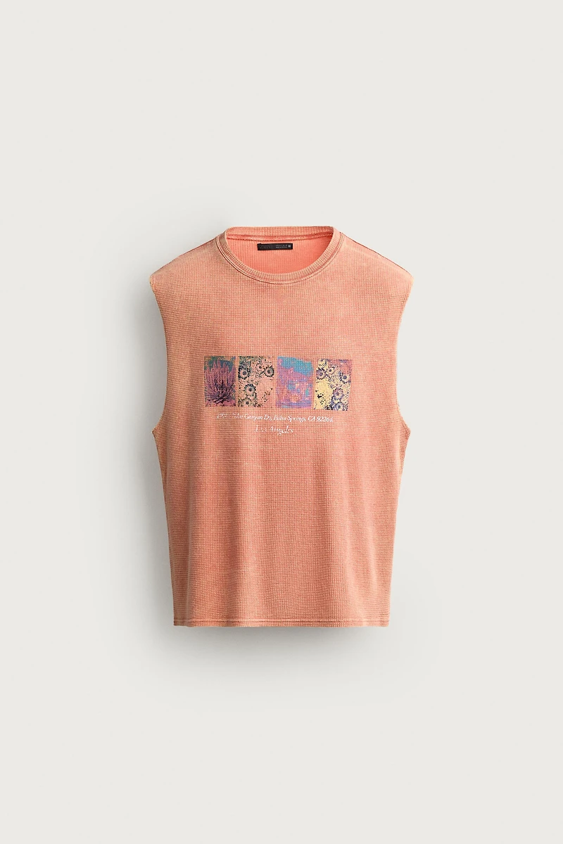 T-SHIRT DÉBARDEUR EN MAILLE IMPRIMÉ