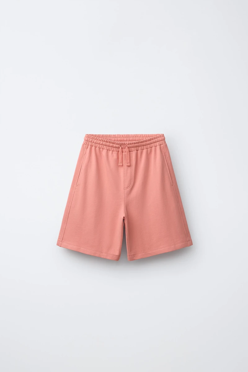 T-SHIRT AND SHORTS SET WITH TEXT