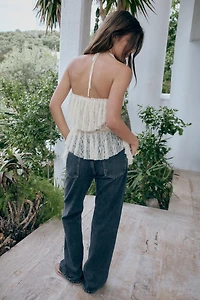 RUFFLED LACE TOP