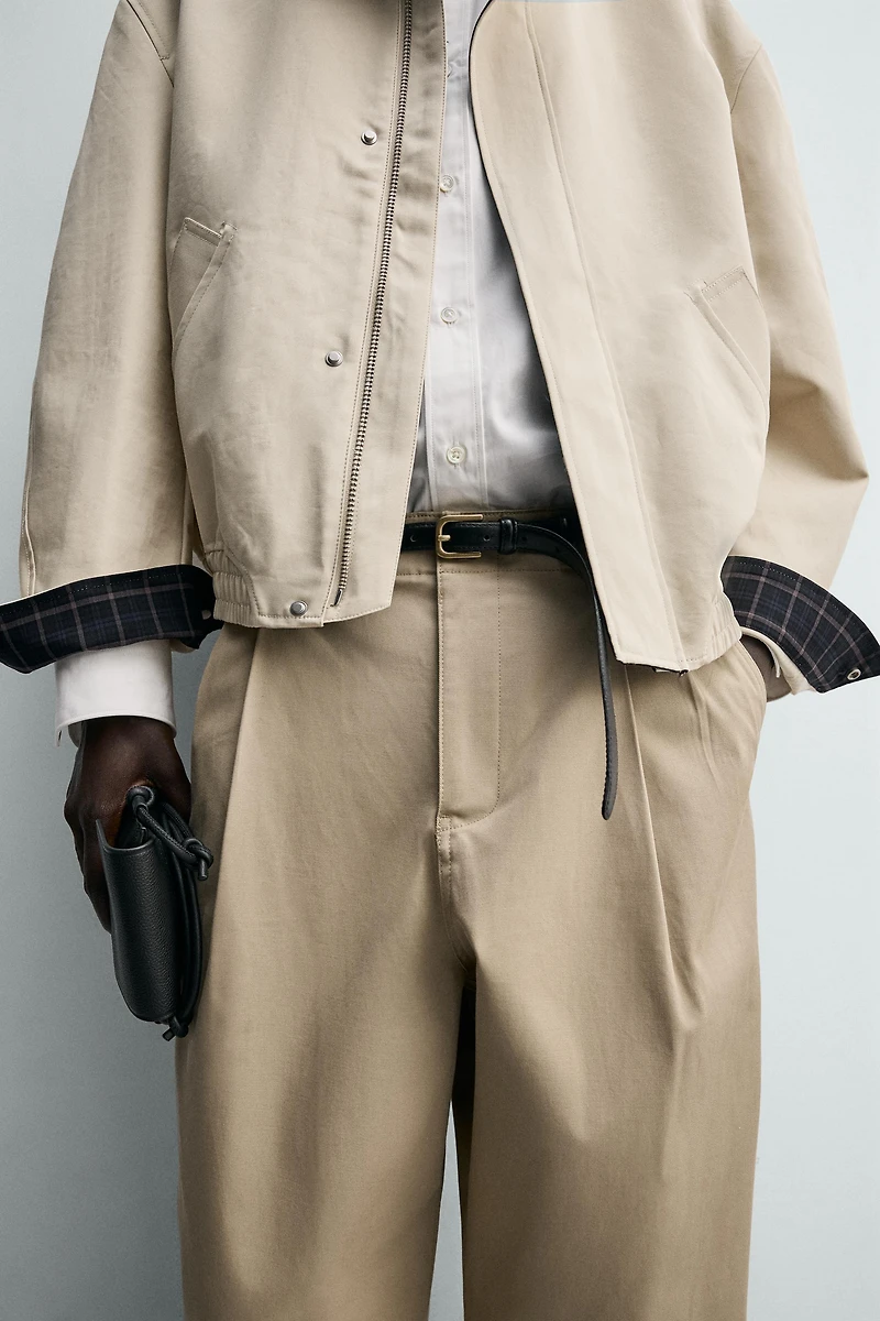 PLEATED WIDE FIT PANTS
