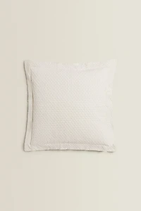 THROW PILLOW COVER WITH POLKA DOT DESIGN
