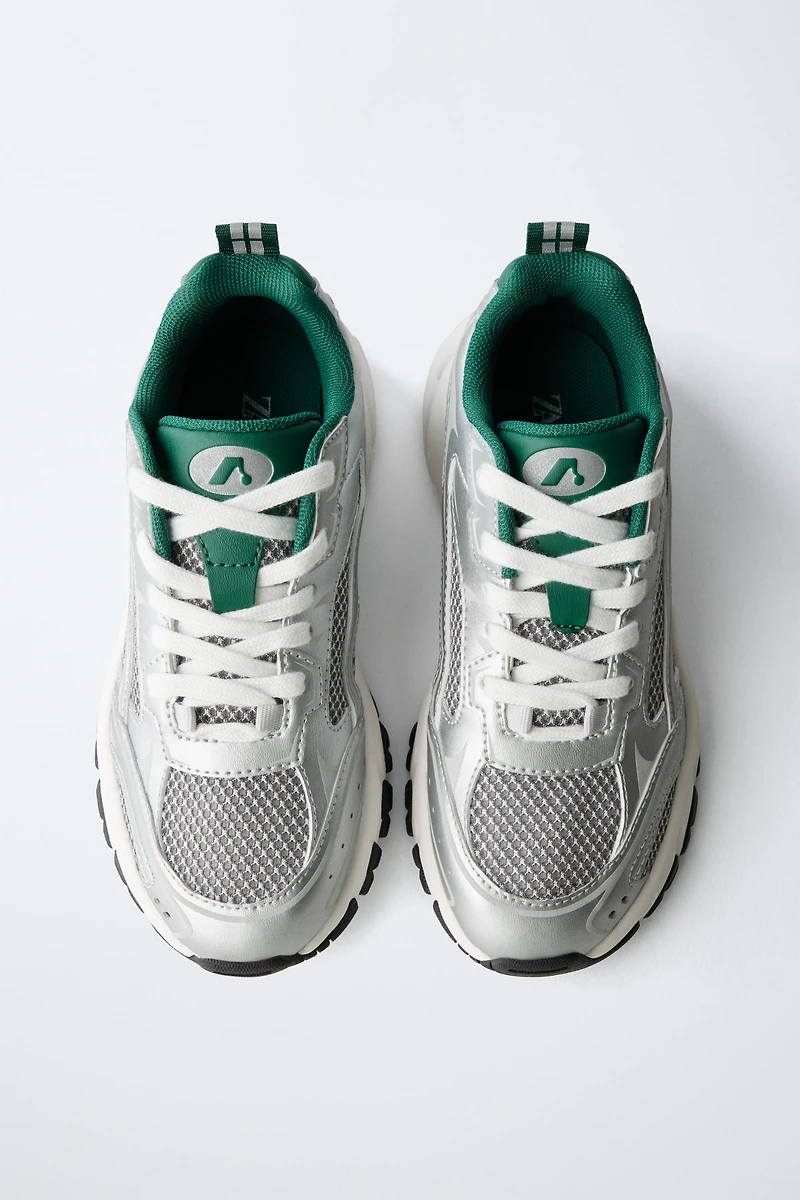 MESH SNEAKERS
