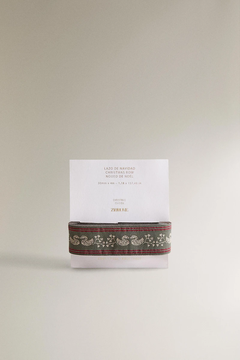 CHRISTMAS GIFT WRAPPING RIBBON WITH DECORATIVE DUCKLINGS