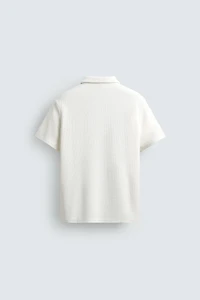 REGULAR FIT TEXTURED POLO