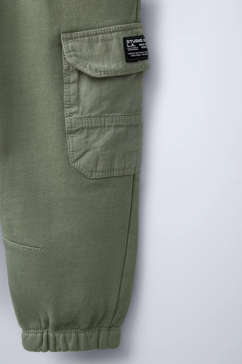 PANTALON DE JOGGING STYLE MILITAIRE
