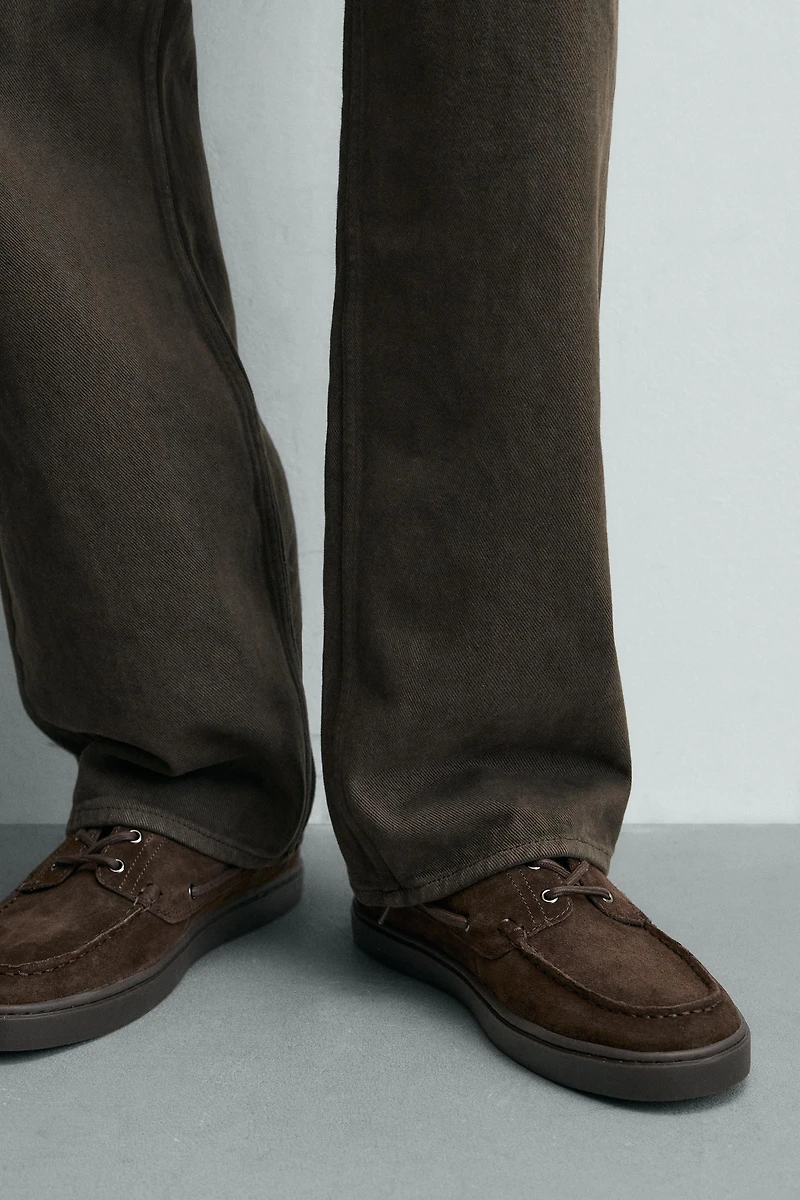 CASUAL LEATHER BOAT SHOES