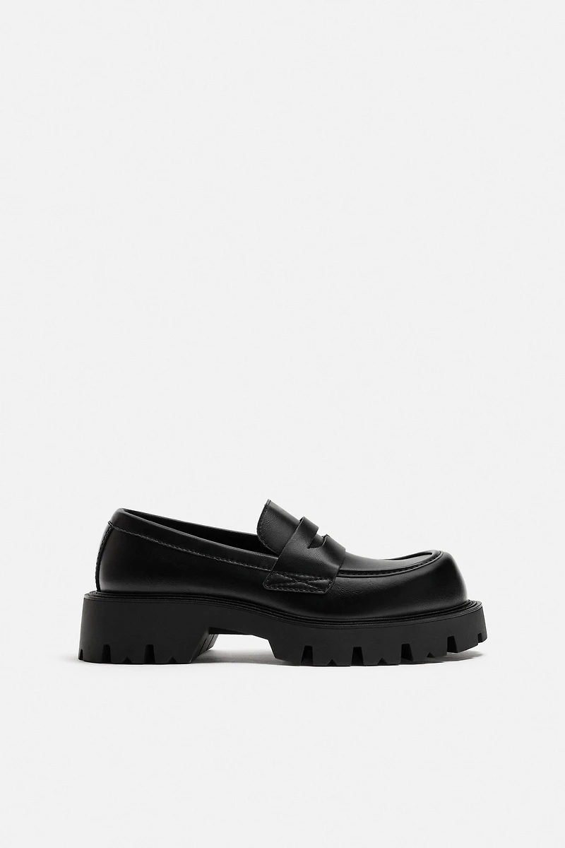 THICK SOLE SADDLE LOAFERS