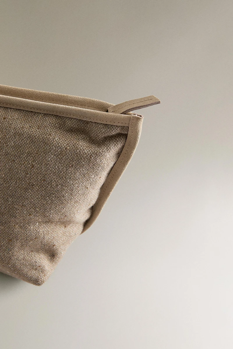 LARGE FABRIC MAKEUP BAG