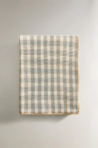 CHECK WAFFLE-KNIT BLANKET
