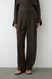 Total look melange linen darted trousers