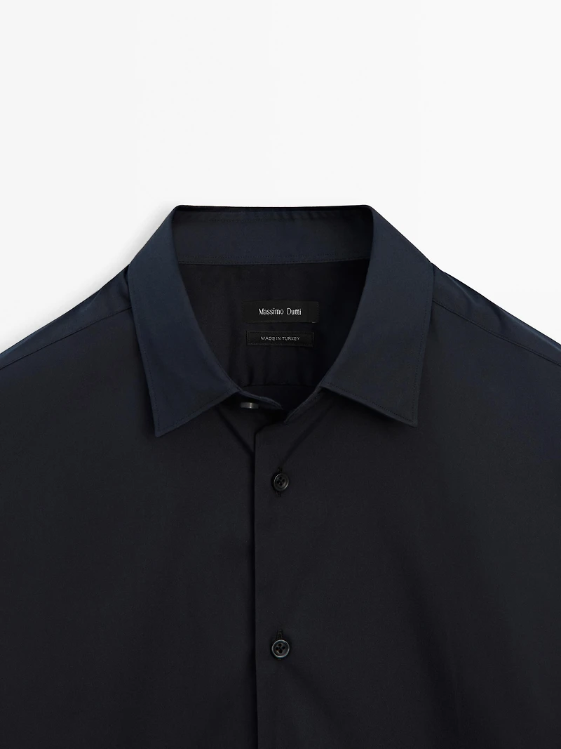 Slim fit stretch shirt