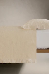 COUVRE-LIT JACQUARD VOLANT