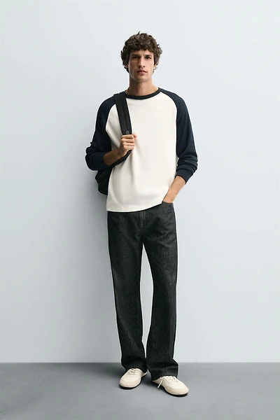 COLOR BLOCK WAFFLE TEXTURED T-SHIRT