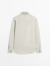 Flowing shirt with pocket