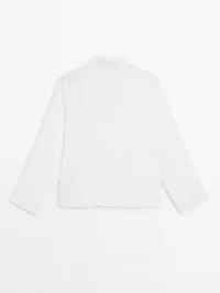 Flowing shirt with polo collar