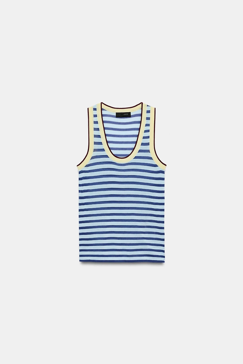 TOP EN MAILLE À RAYURES