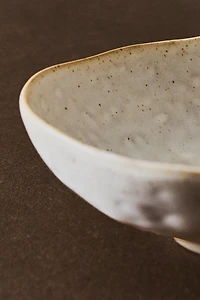 TEXTURED STONEWARE BOWL