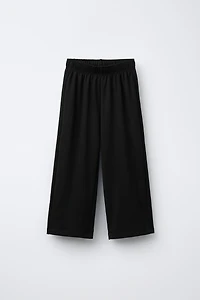SOLID WIDE LEG PLUSH SWEATSHIRT AND PANTS SET