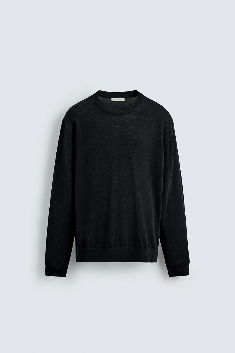 100% WOOL SWEATER