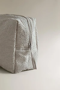CHILDREN'S GINGHAM TOILETRY BAG